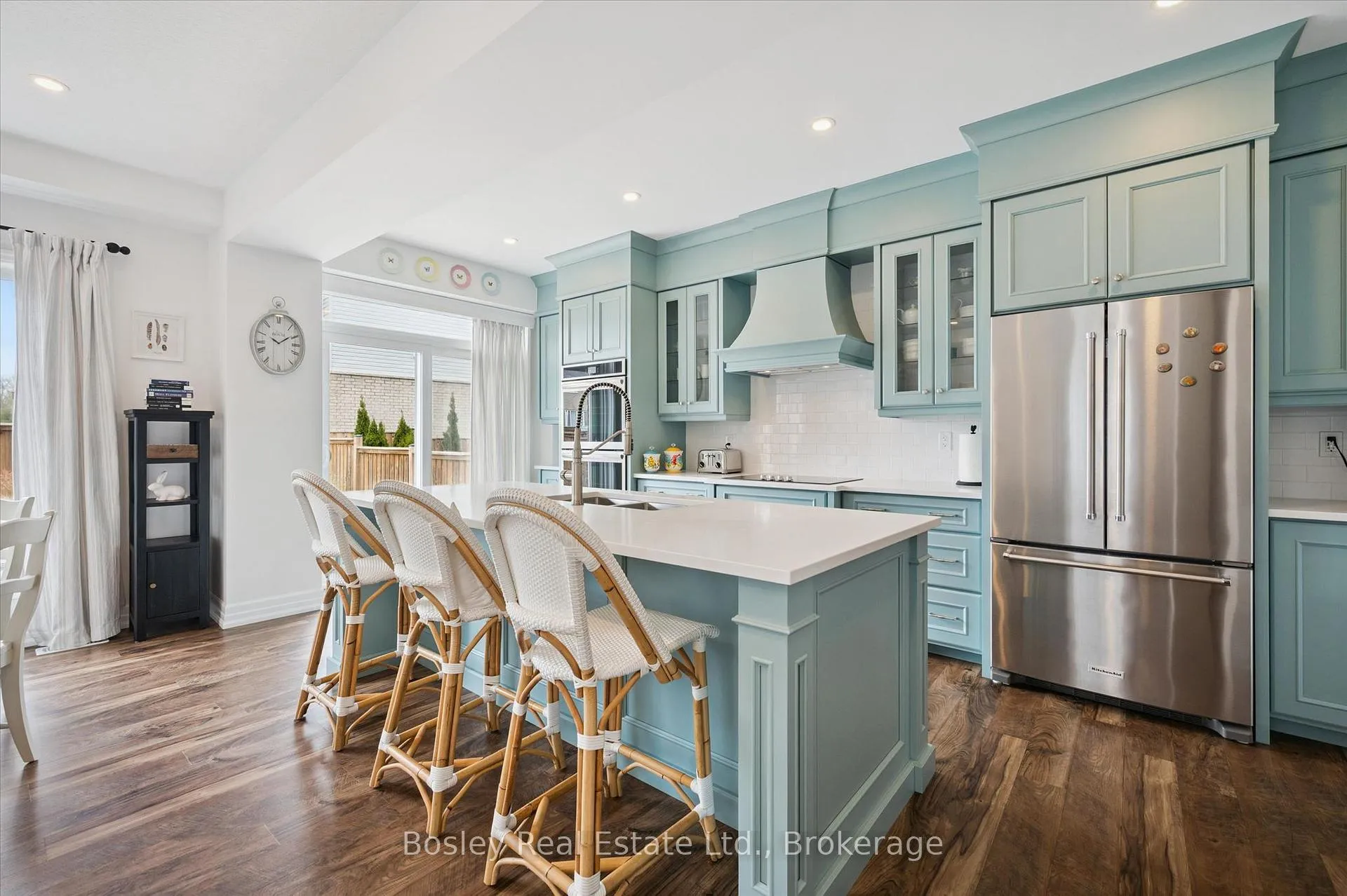 Photo 12 of 16 Robbins Ridge, Brant, Paris — HOMEH