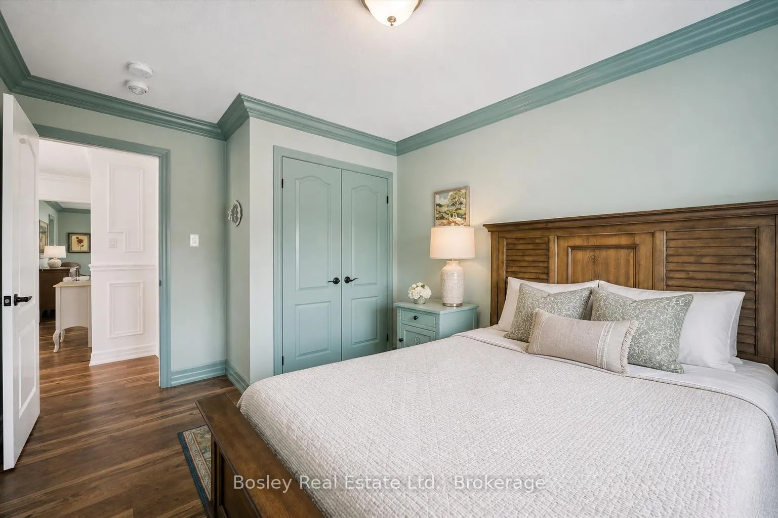 Photo 25 of 16 Robbins Ridge, Brant, Paris — HOMEH