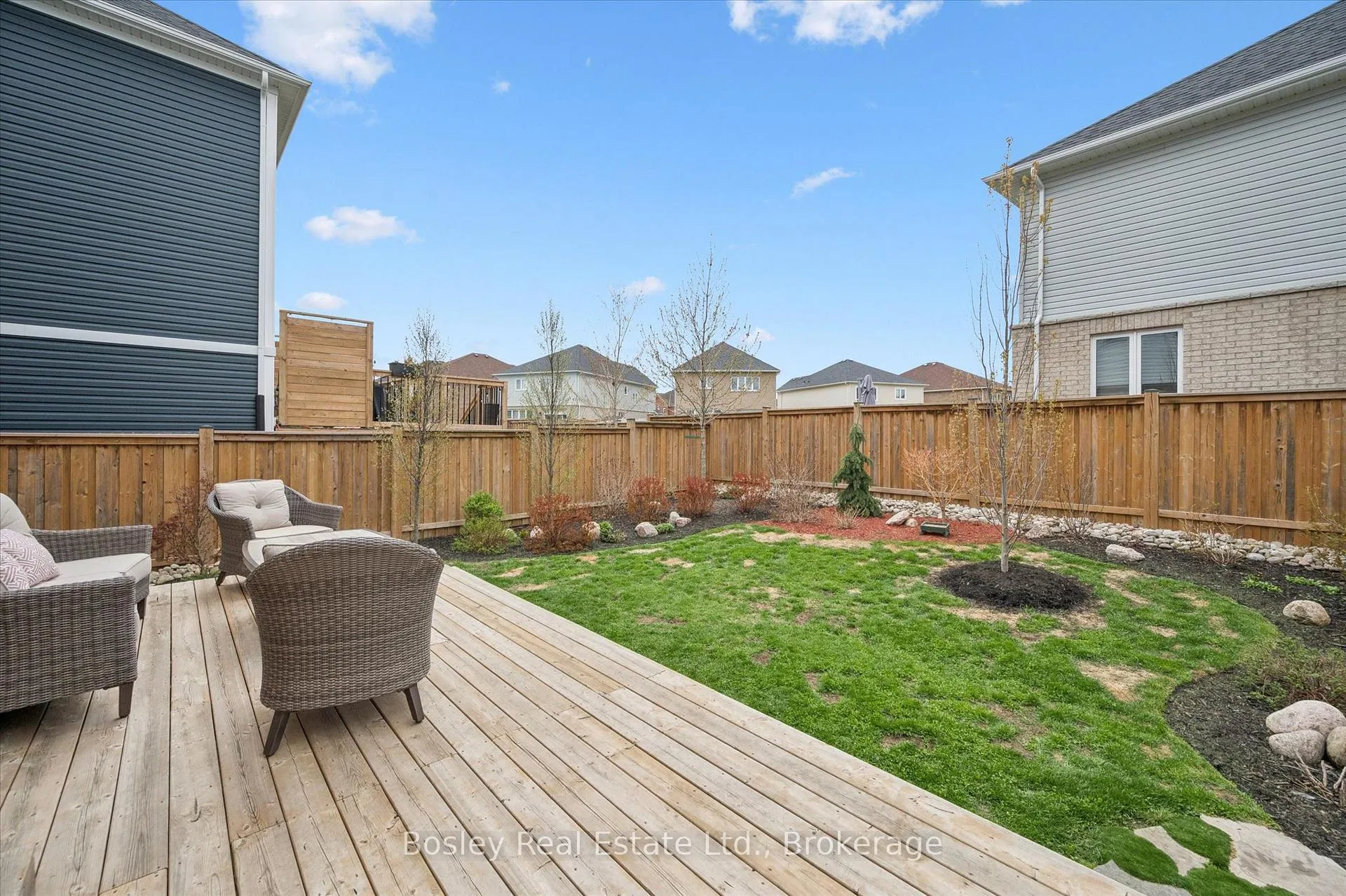 Photo 34 of 16 Robbins Ridge, Brant, Paris — HOMEH