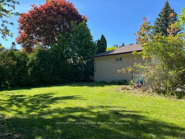 Photo 4 of 2 Honeybourne Crescent, Markham, Bullock — HOMEH