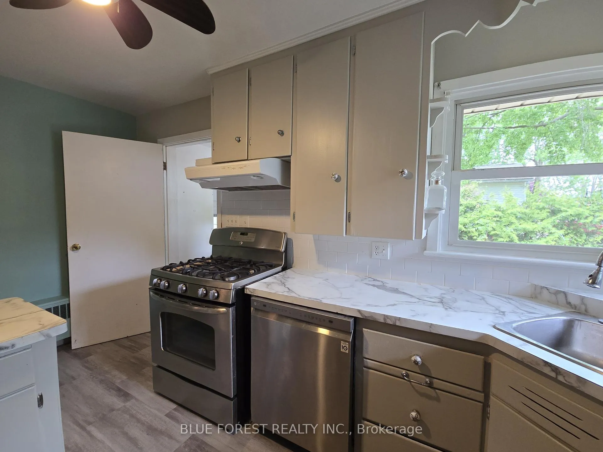 Photo 13 of 234 Flora Street, West Elgin, Rodney — HOMEH