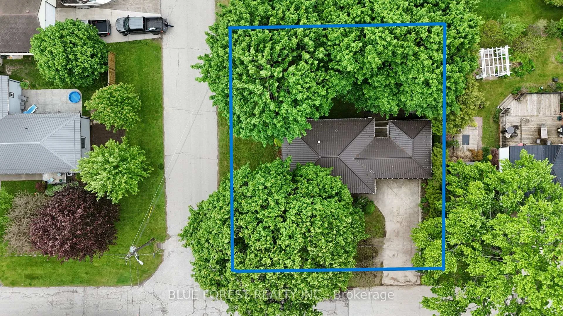 Photo 36 of 234 Flora Street, West Elgin, Rodney — HOMEH
