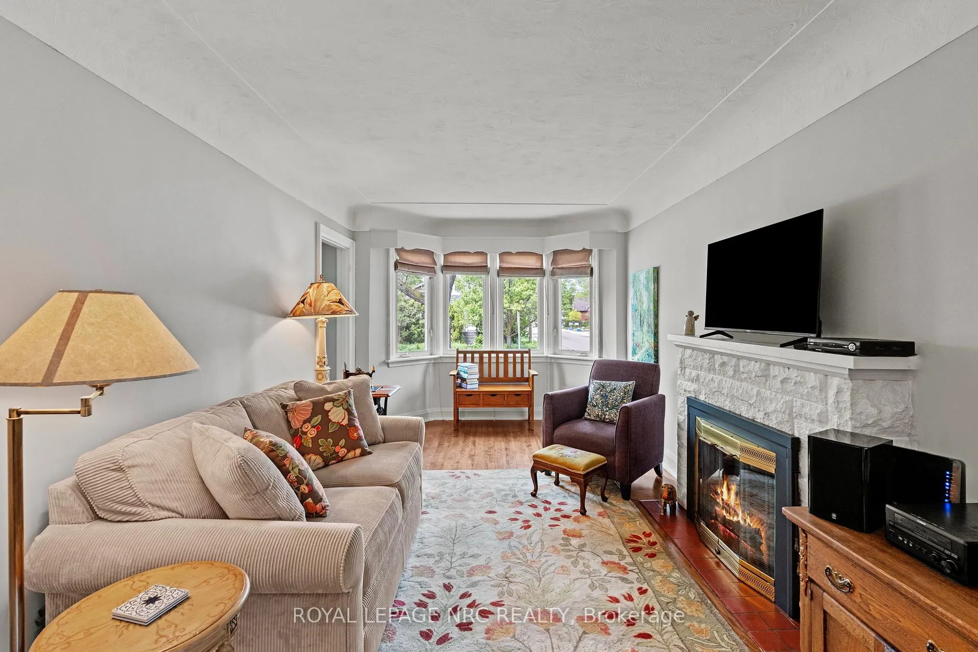 Photo 3 of 81 Belvidere Avenue, Hamilton, Centremount — HOMEH