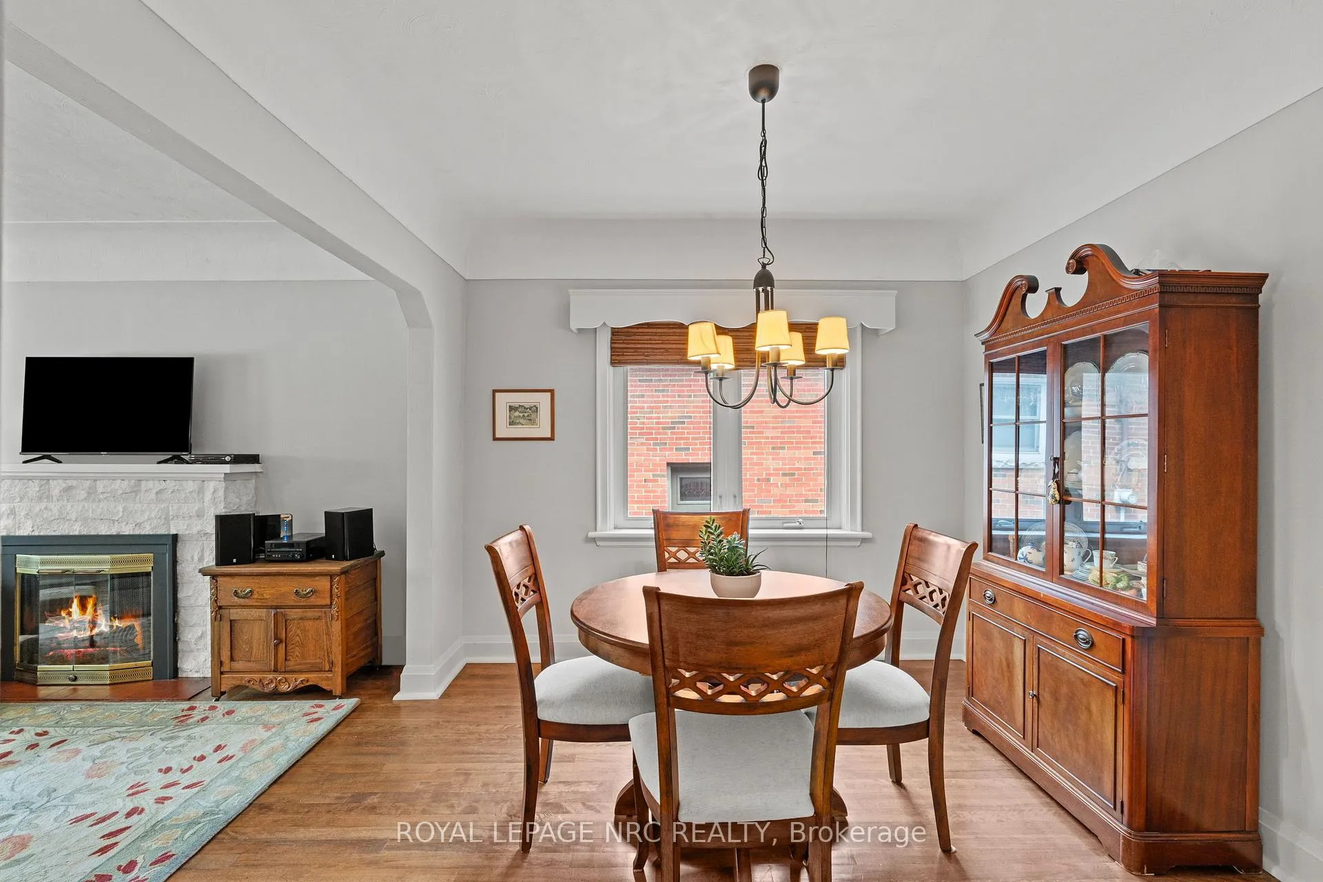 Photo 5 of 81 Belvidere Avenue, Hamilton, Centremount — HOMEH
