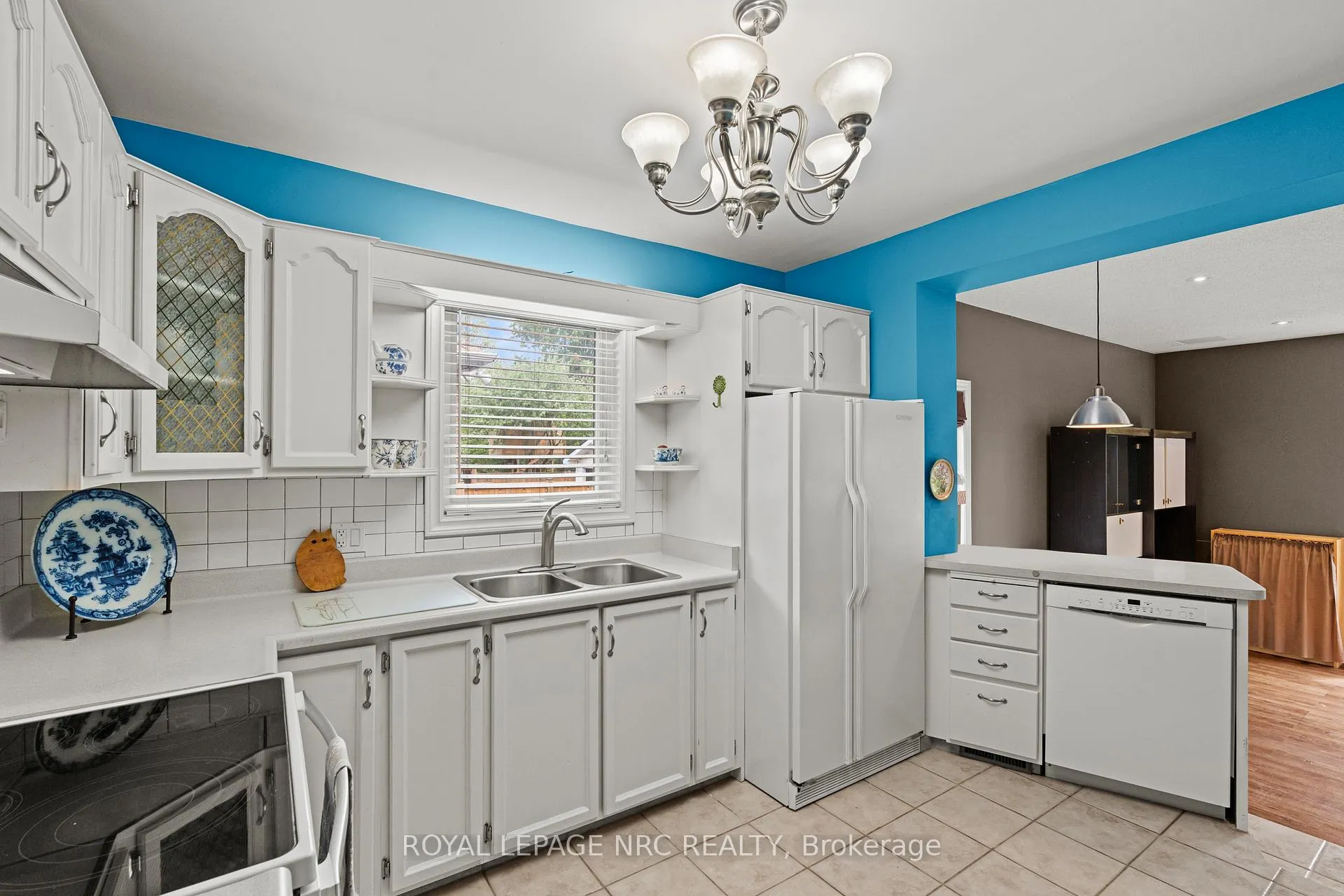 Photo 11 of 81 Belvidere Avenue, Hamilton, Centremount — HOMEH