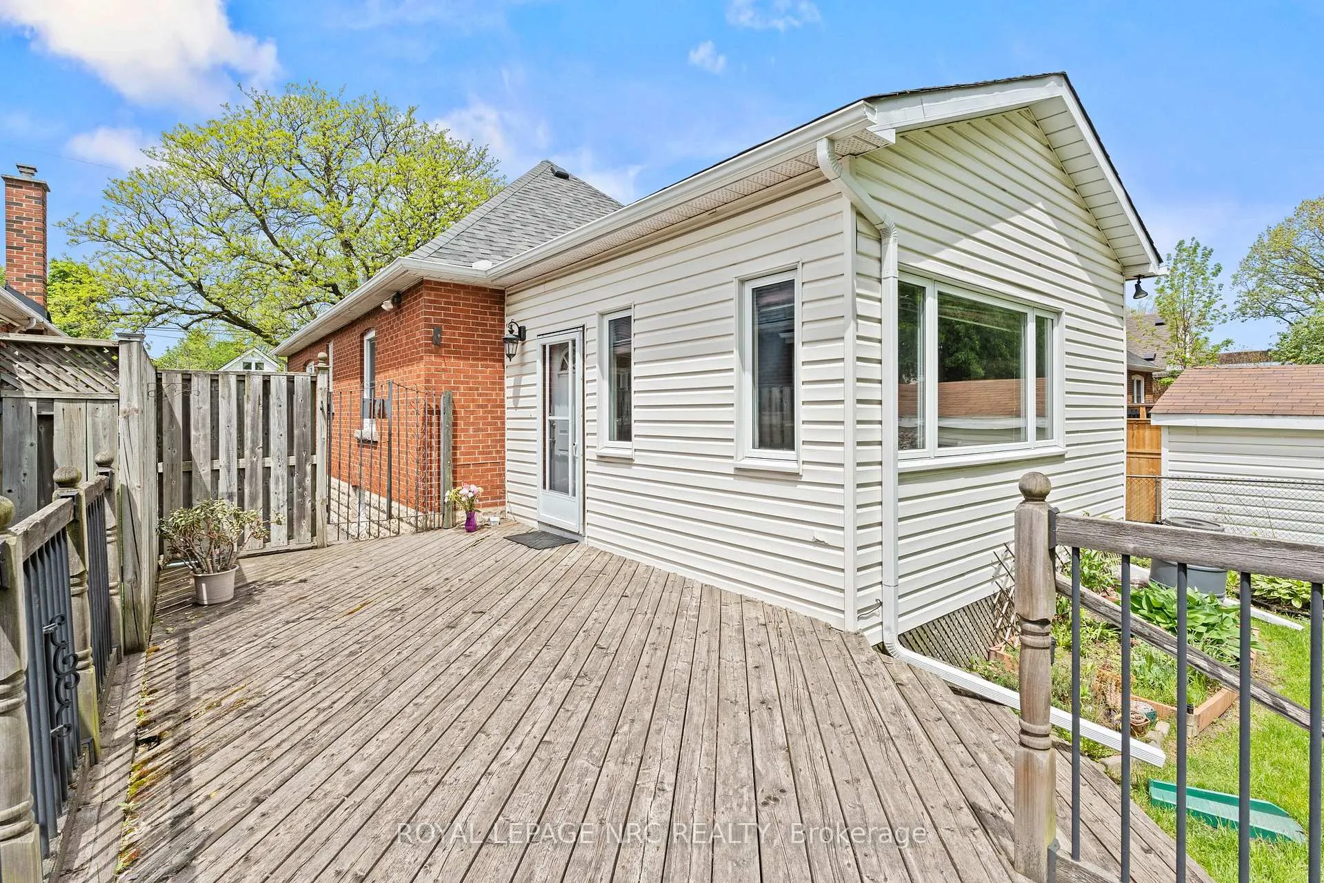 Photo 16 of 81 Belvidere Avenue, Hamilton, Centremount — HOMEH
