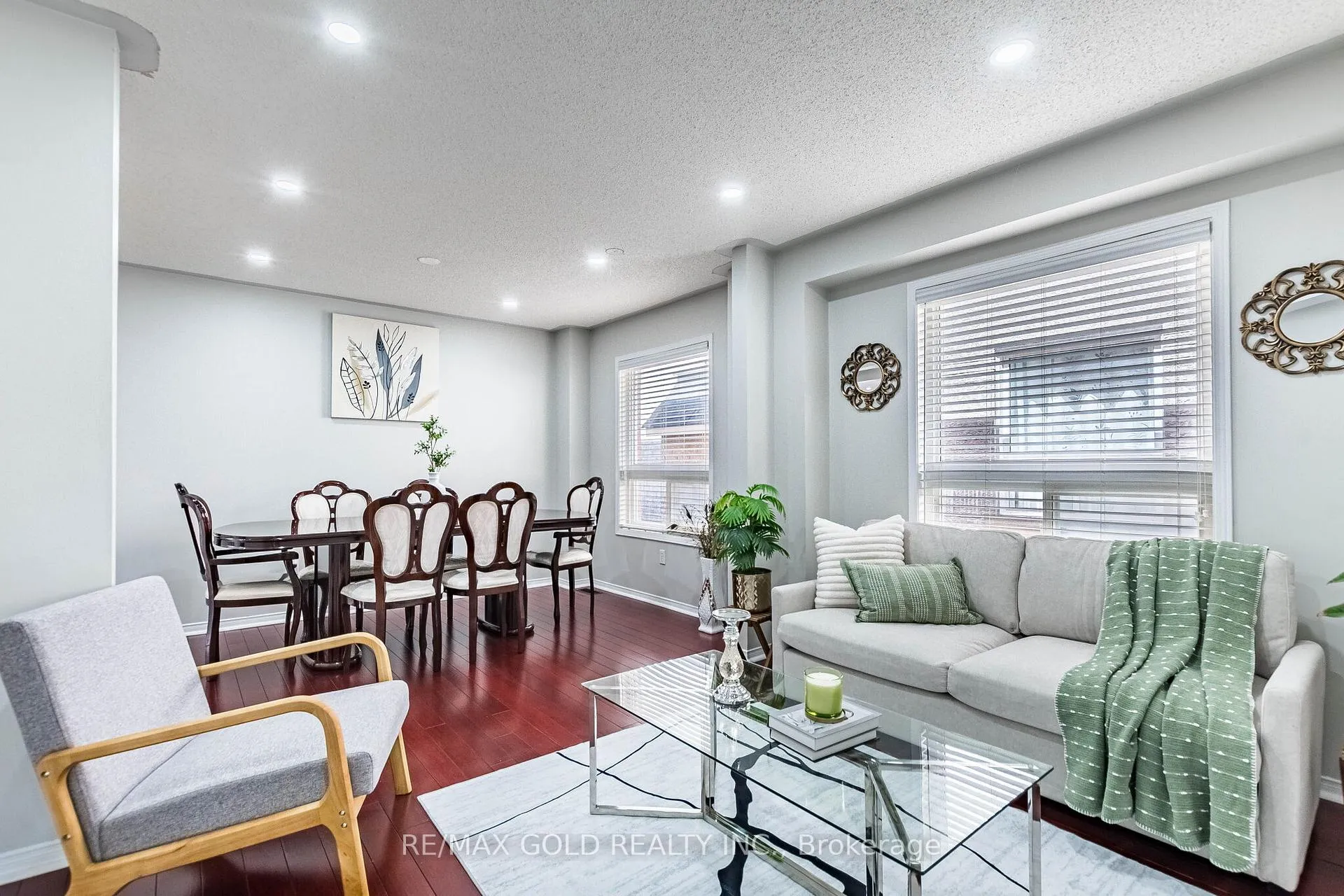 Photo 7 of 96 Brisdale Drive, Brampton, Fletcher's Meadow — HOMEH