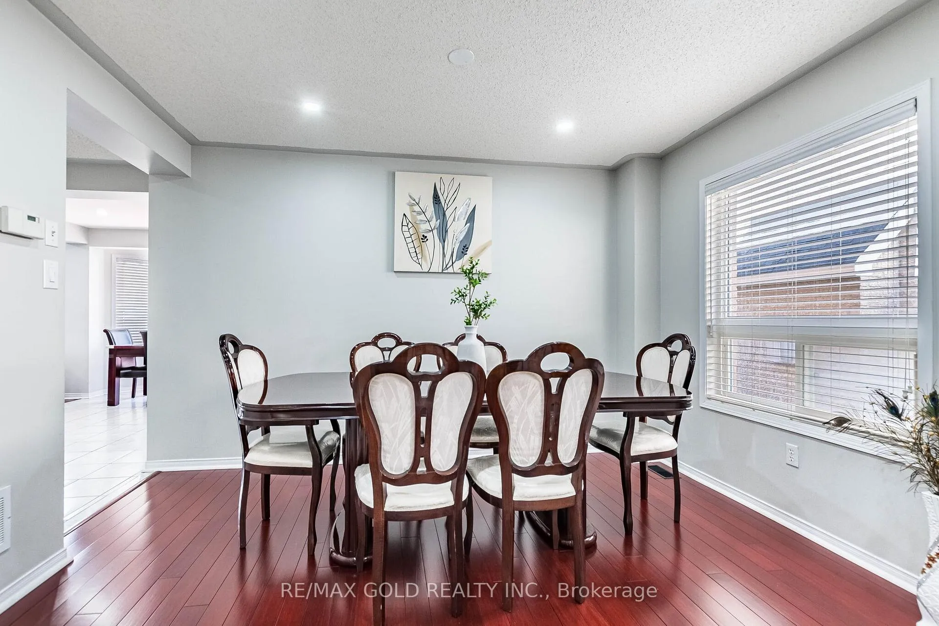 Photo 10 of 96 Brisdale Drive, Brampton, Fletcher's Meadow — HOMEH