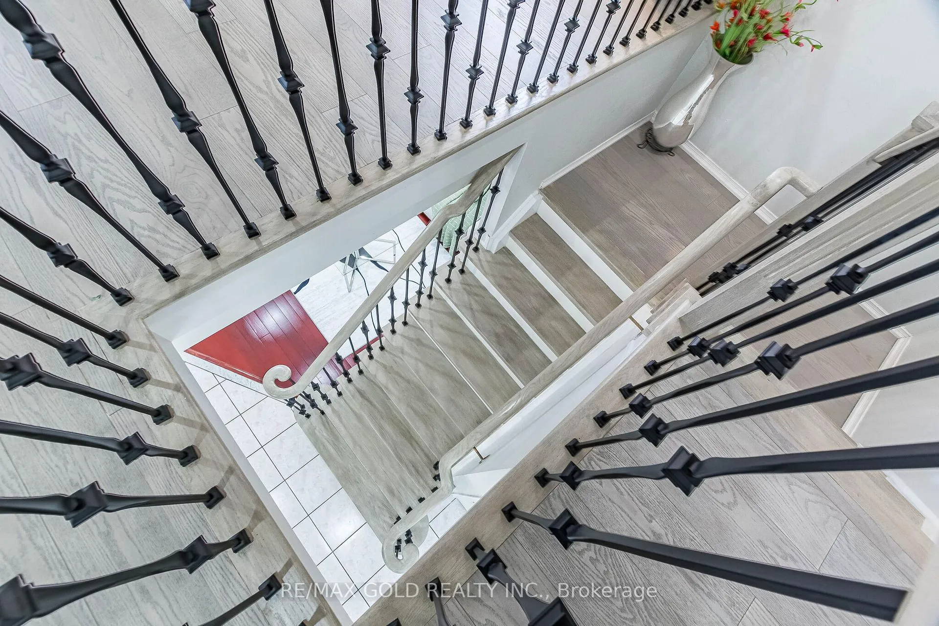 Photo 37 of 96 Brisdale Drive, Brampton, Fletcher's Meadow — HOMEH