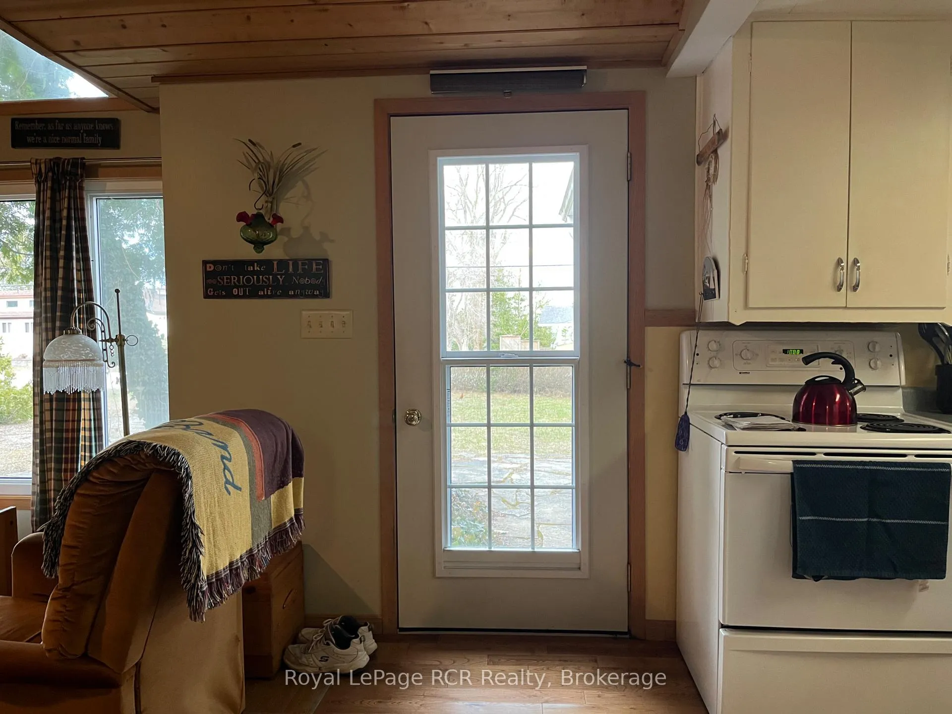 Photo 10 of 1371 2nd Avenue, Native Leased Lands — HOMEH