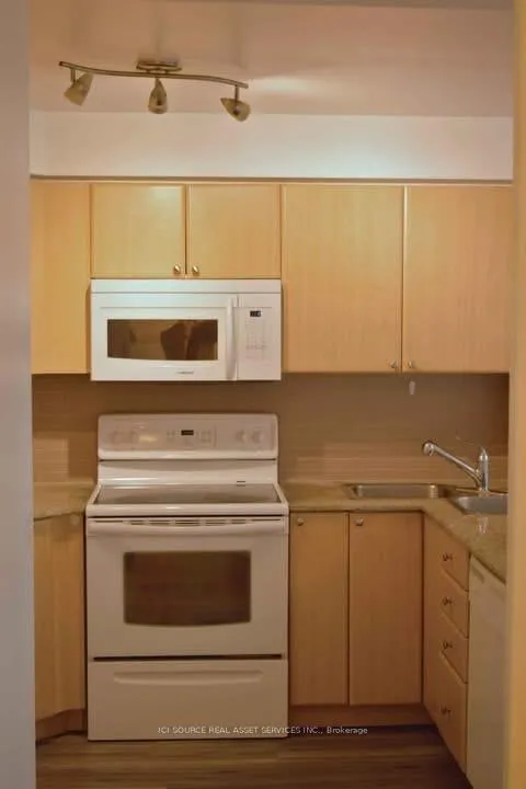 Photo 10 of Unit 3113, 763 Bay Street, Toronto, Bay Street Corridor — HOMEH