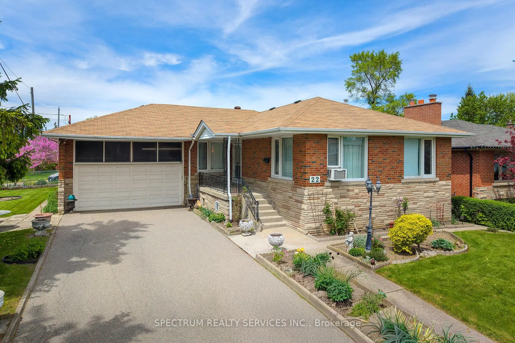 Front of 22 Barksdale Avenue