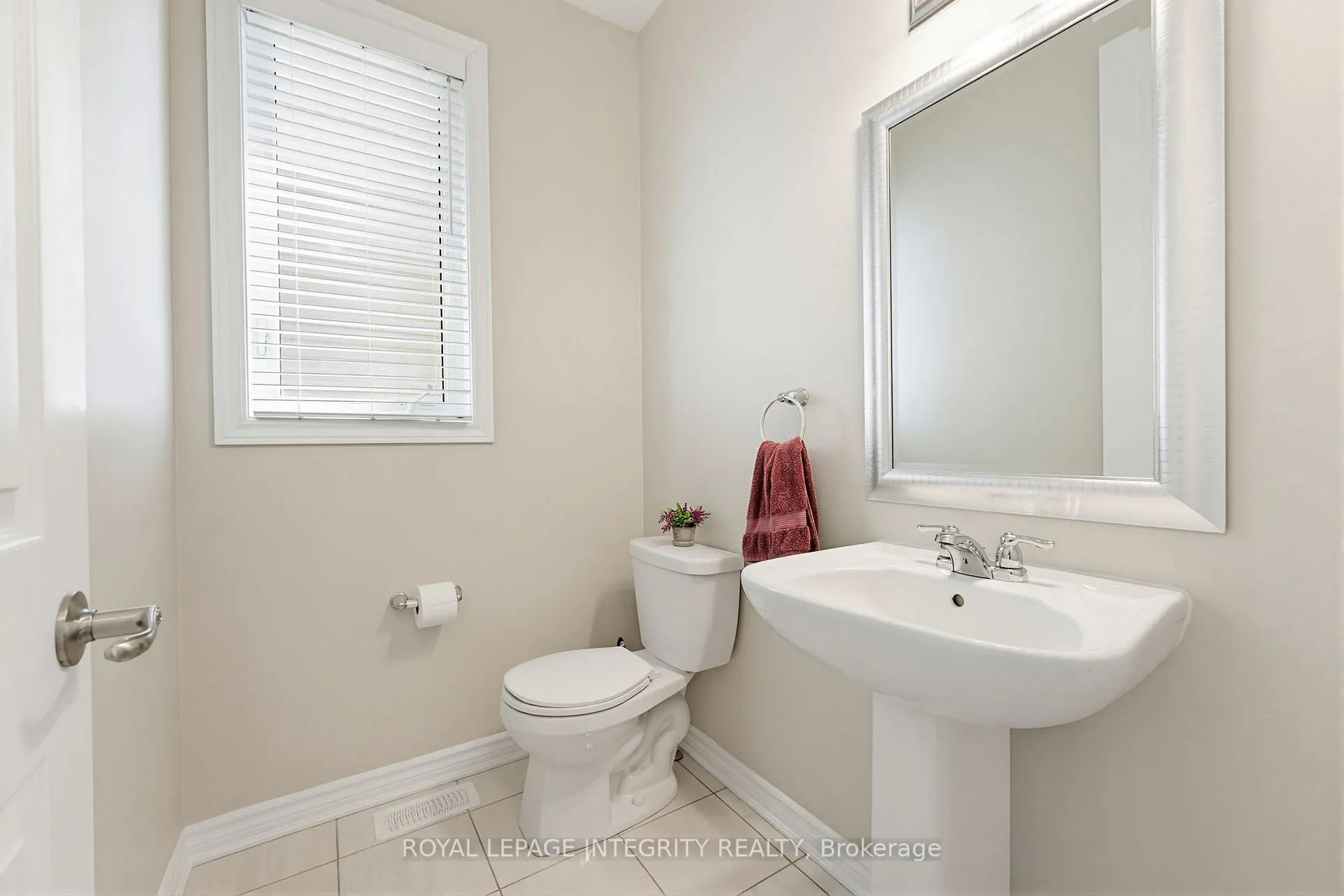 Photo 16 of 730 Jerome Jodoin Drive, Ottawa, Avalon West — HOMEH