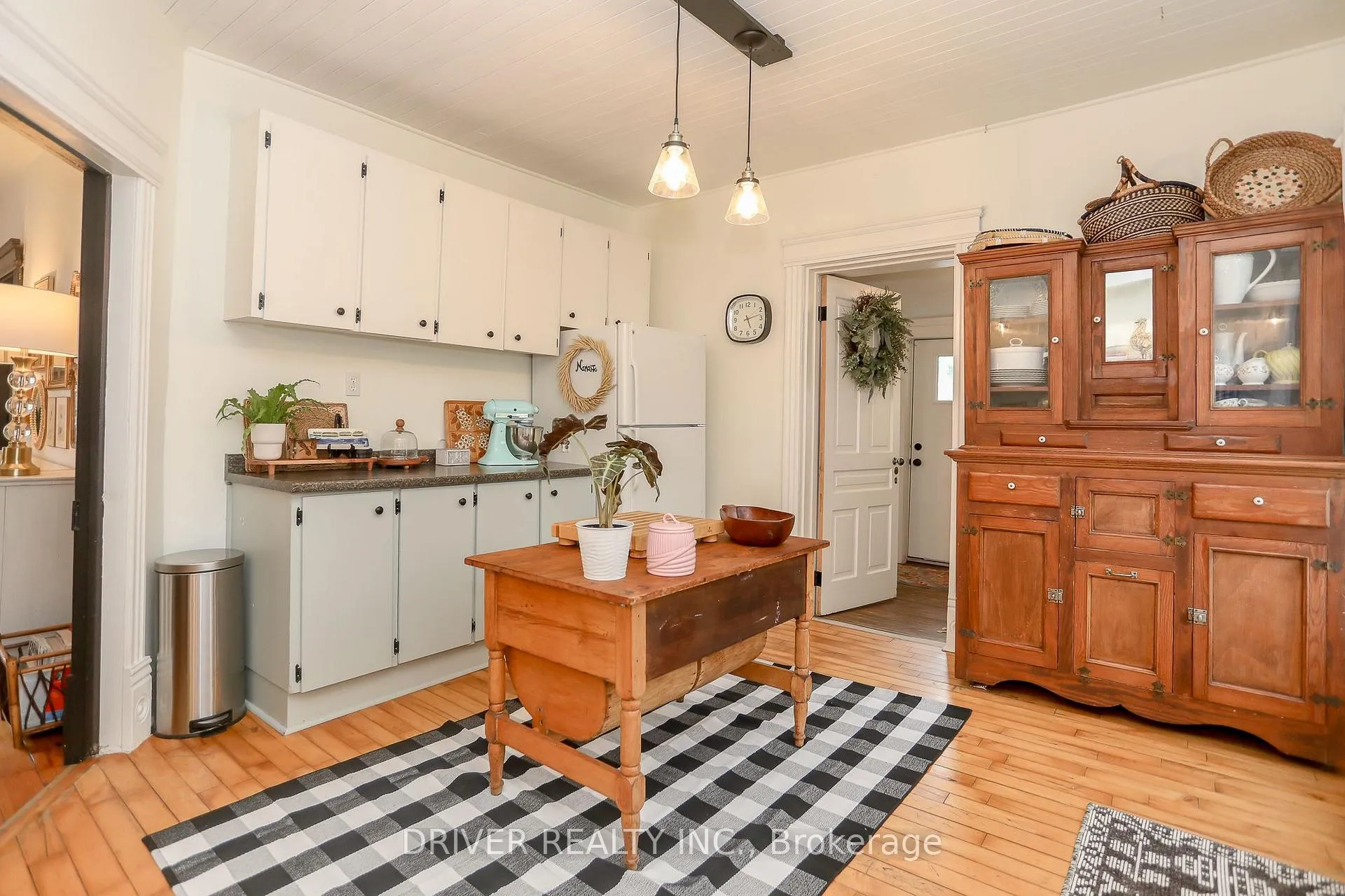 Photo 11 of 195 Main Street, West Elgin, West Lorne — HOMEH