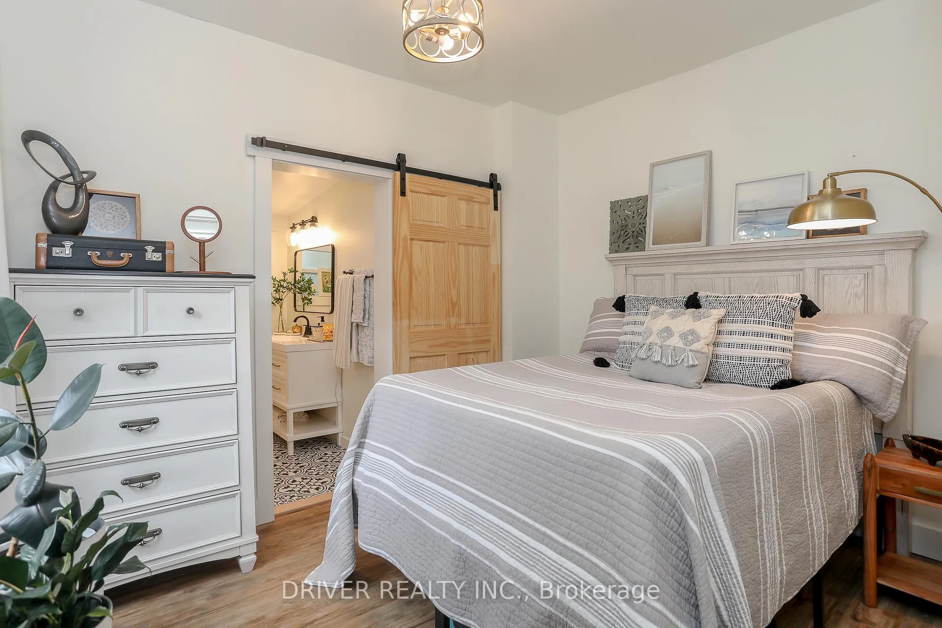 Photo 18 of 195 Main Street, West Elgin, West Lorne — HOMEH