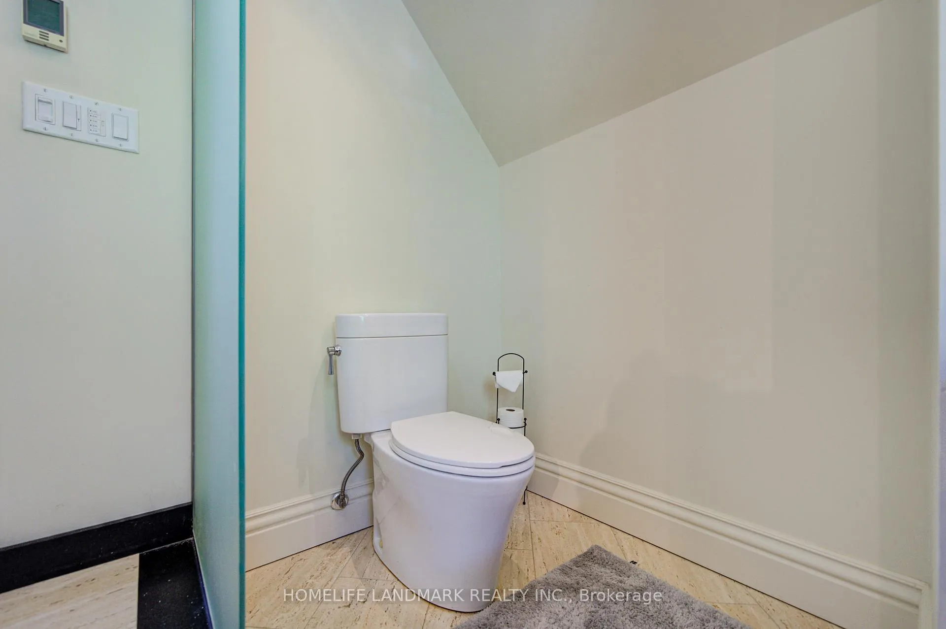 Photo 40 of 38 Balfour Drive, Hamilton, Westcliffe — HOMEH