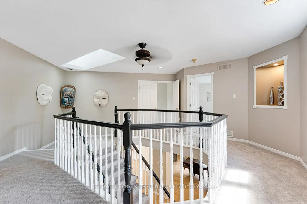 Photo 21 of 5525 Pettapiece Crescent, Ottawa, Manotick Village & Manotick Estates — HOMEH