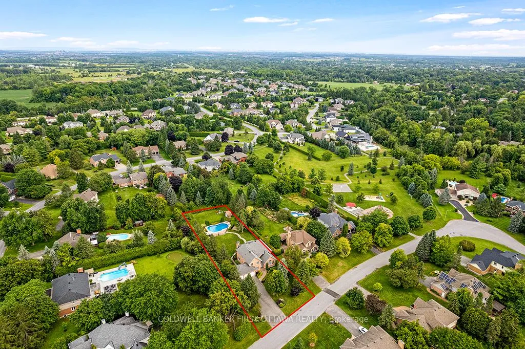 Photo 44 of 5525 Pettapiece Crescent, Ottawa, Manotick Village & Manotick Estates — HOMEH