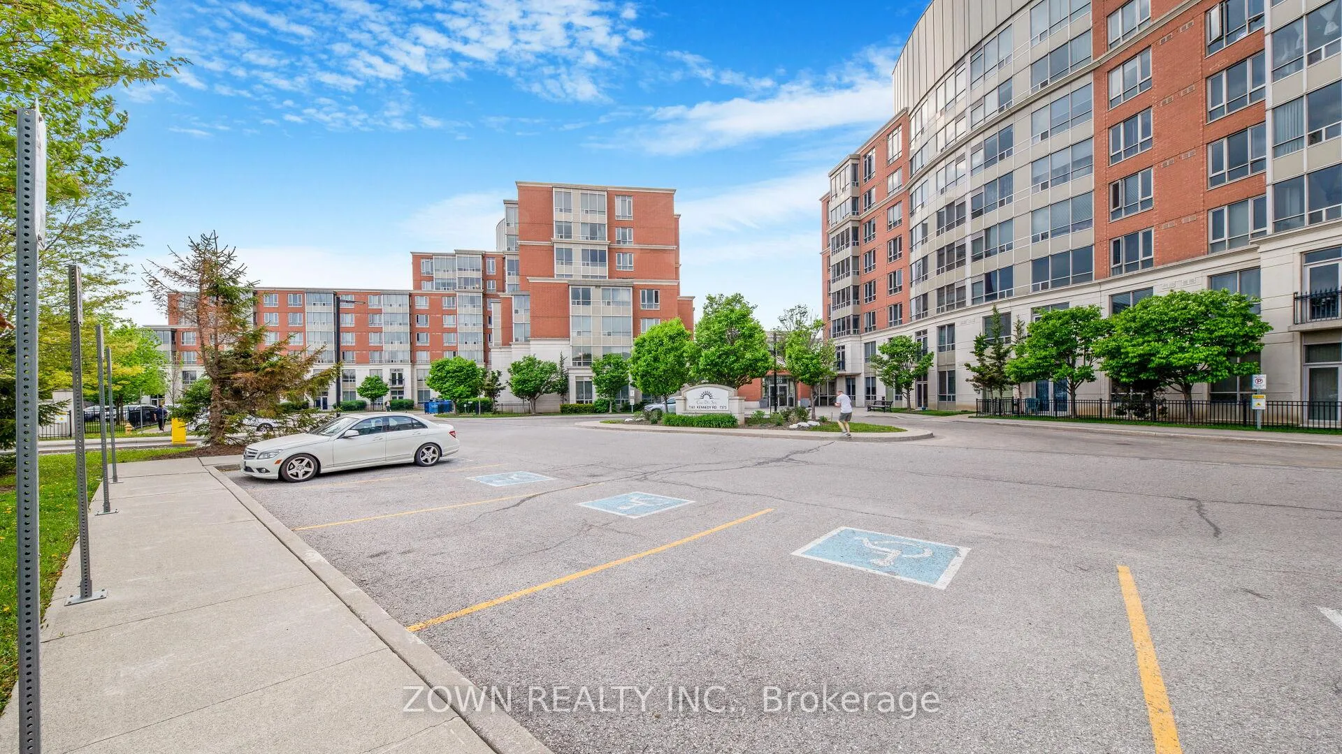 Front of Unit 519, 7363 Kennedy Road