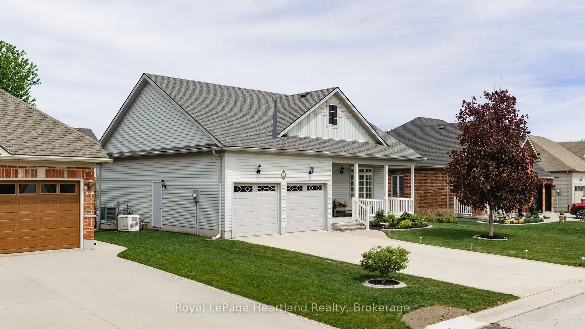 Photo 3 of 36 Stornoway Crescent, Huron East, Egmondville — HOMEH
