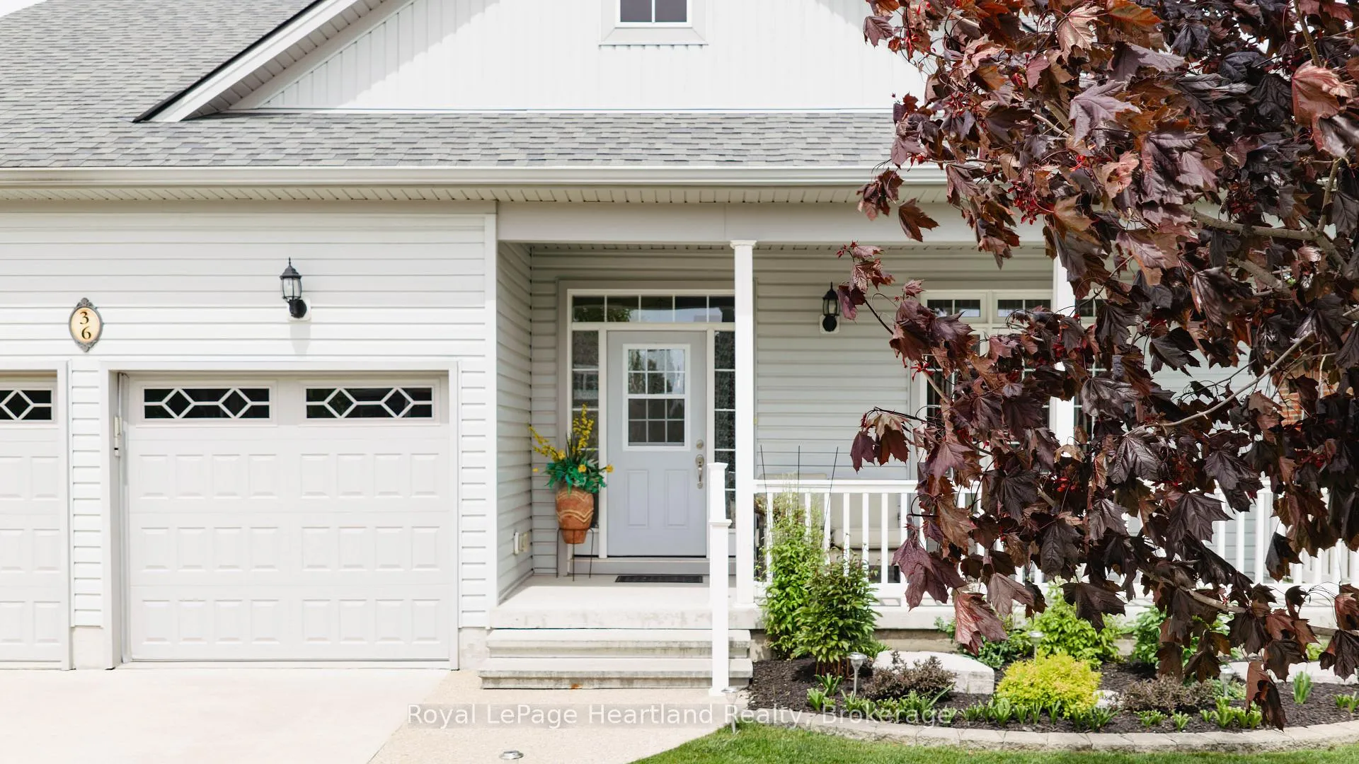 Photo 4 of 36 Stornoway Crescent, Huron East, Egmondville — HOMEH