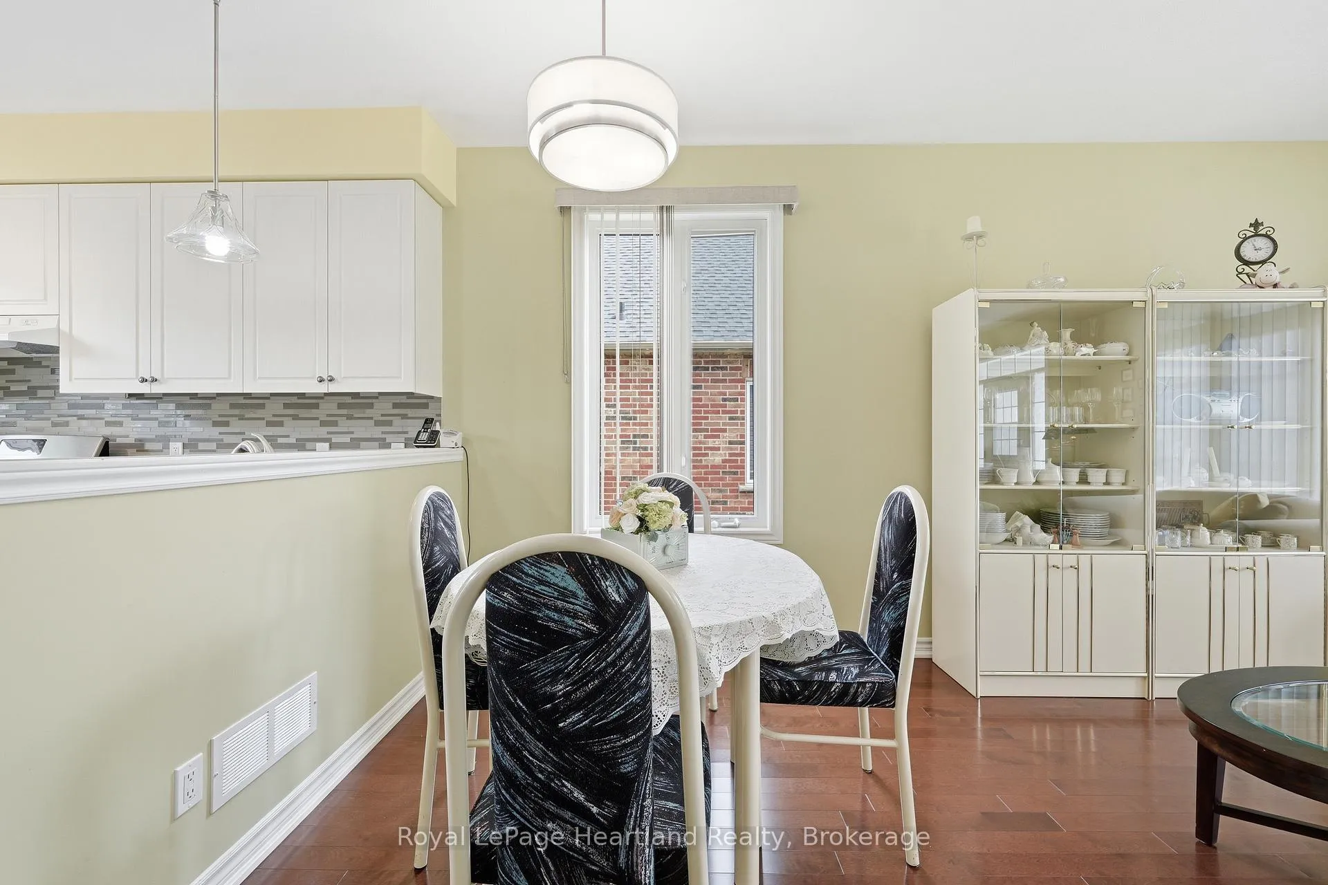 Photo 8 of 36 Stornoway Crescent, Huron East, Egmondville — HOMEH