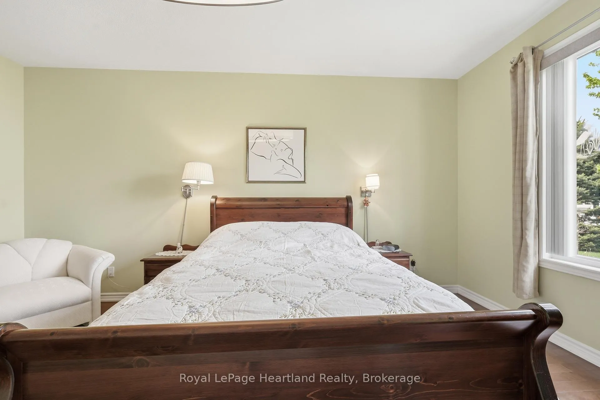 Photo 20 of 36 Stornoway Crescent, Huron East, Egmondville — HOMEH