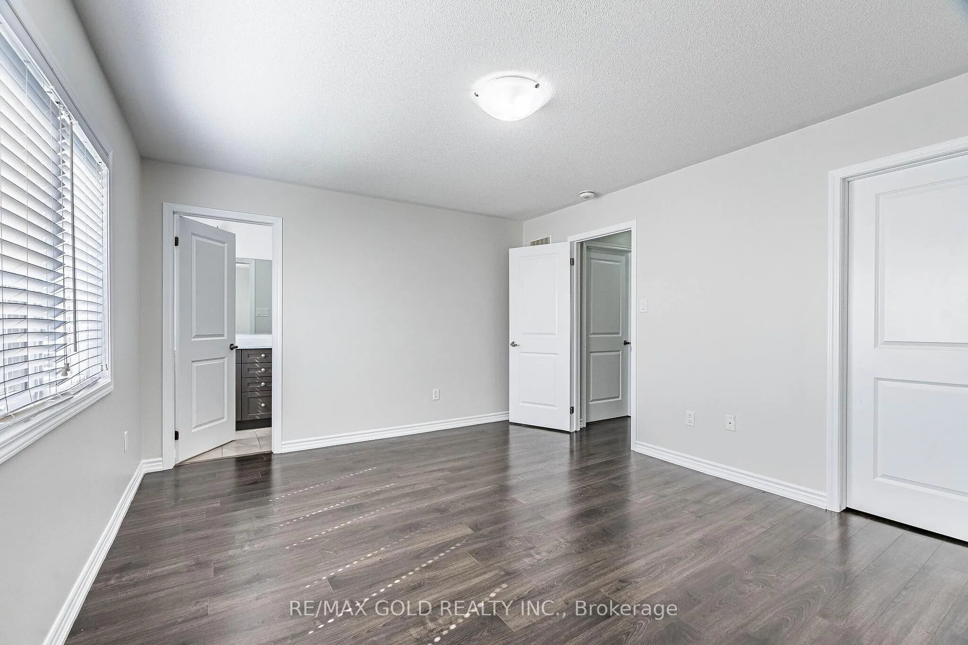 Photo 21 of 87 Benhurst Crescent, Brampton, Northwest Brampton — HOMEH