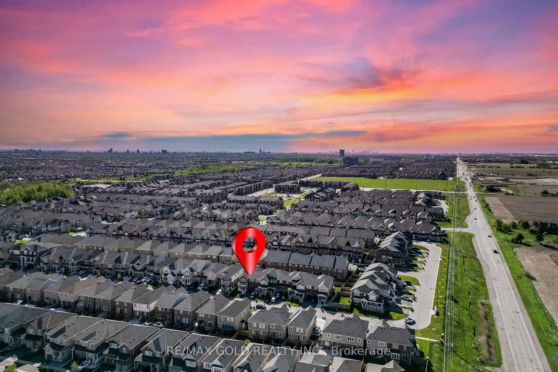 Photo 35 of 87 Benhurst Crescent, Brampton, Northwest Brampton — HOMEH