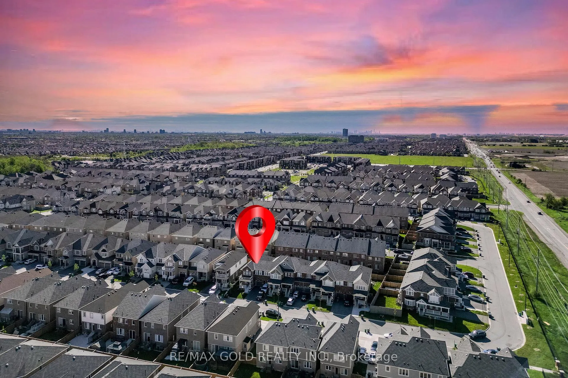 Photo 36 of 87 Benhurst Crescent, Brampton, Northwest Brampton — HOMEH