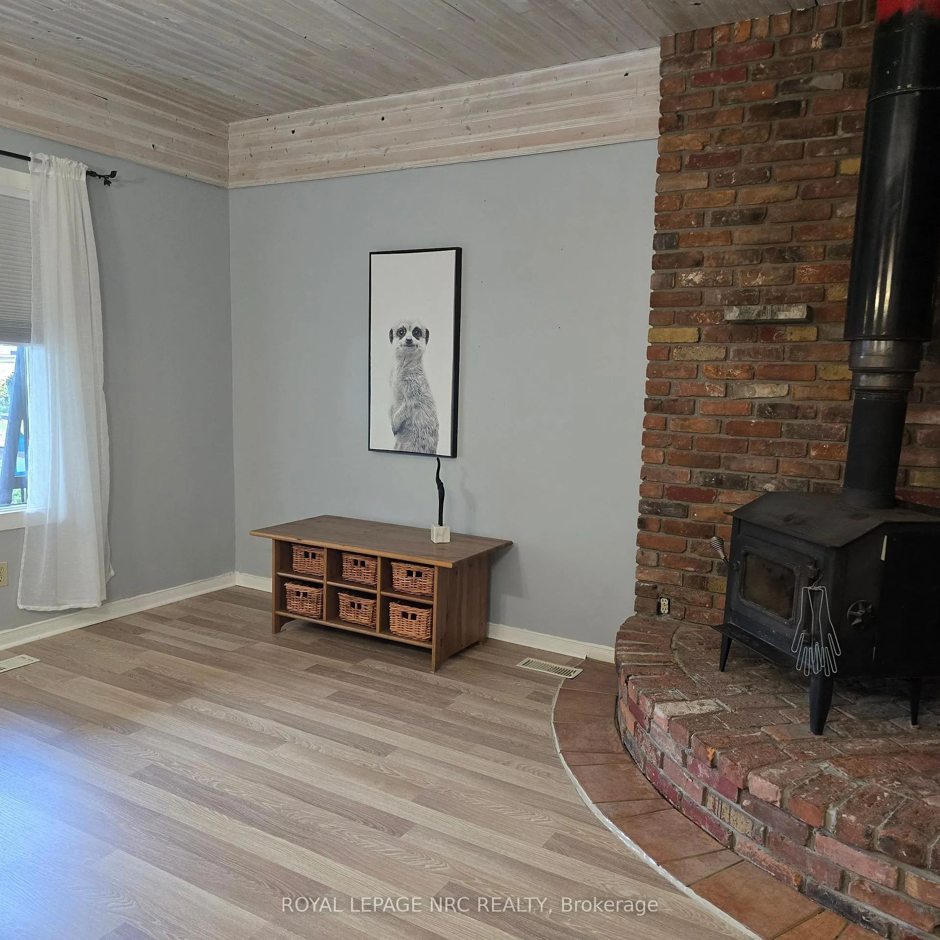 Photo 6 of 52 Wiley Street, St. Catharines, Downtown — HOMEH