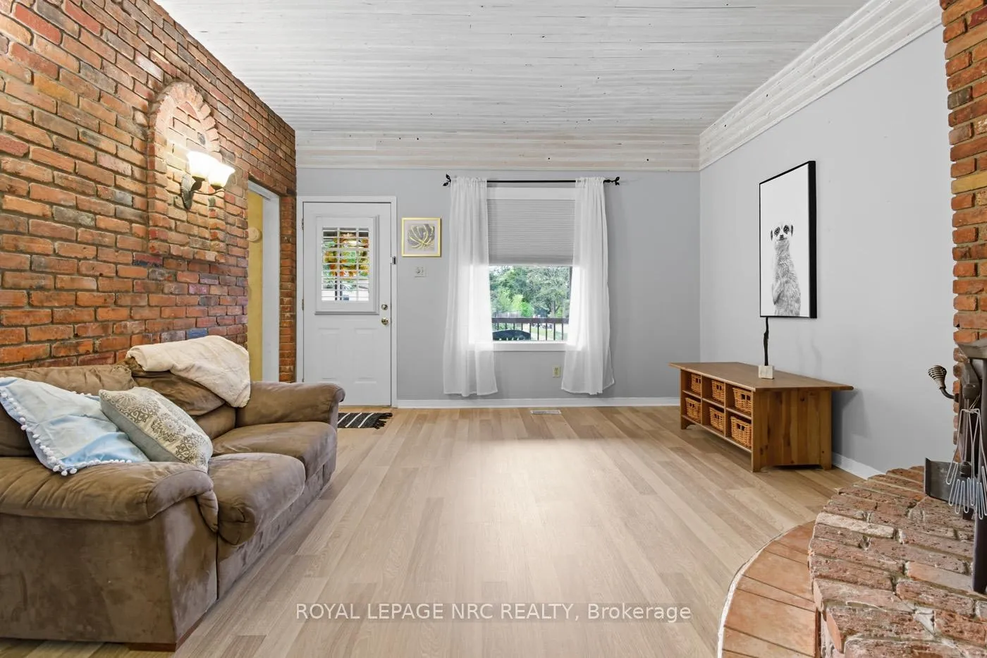 Photo 7 of 52 Wiley Street, St. Catharines, Downtown — HOMEH