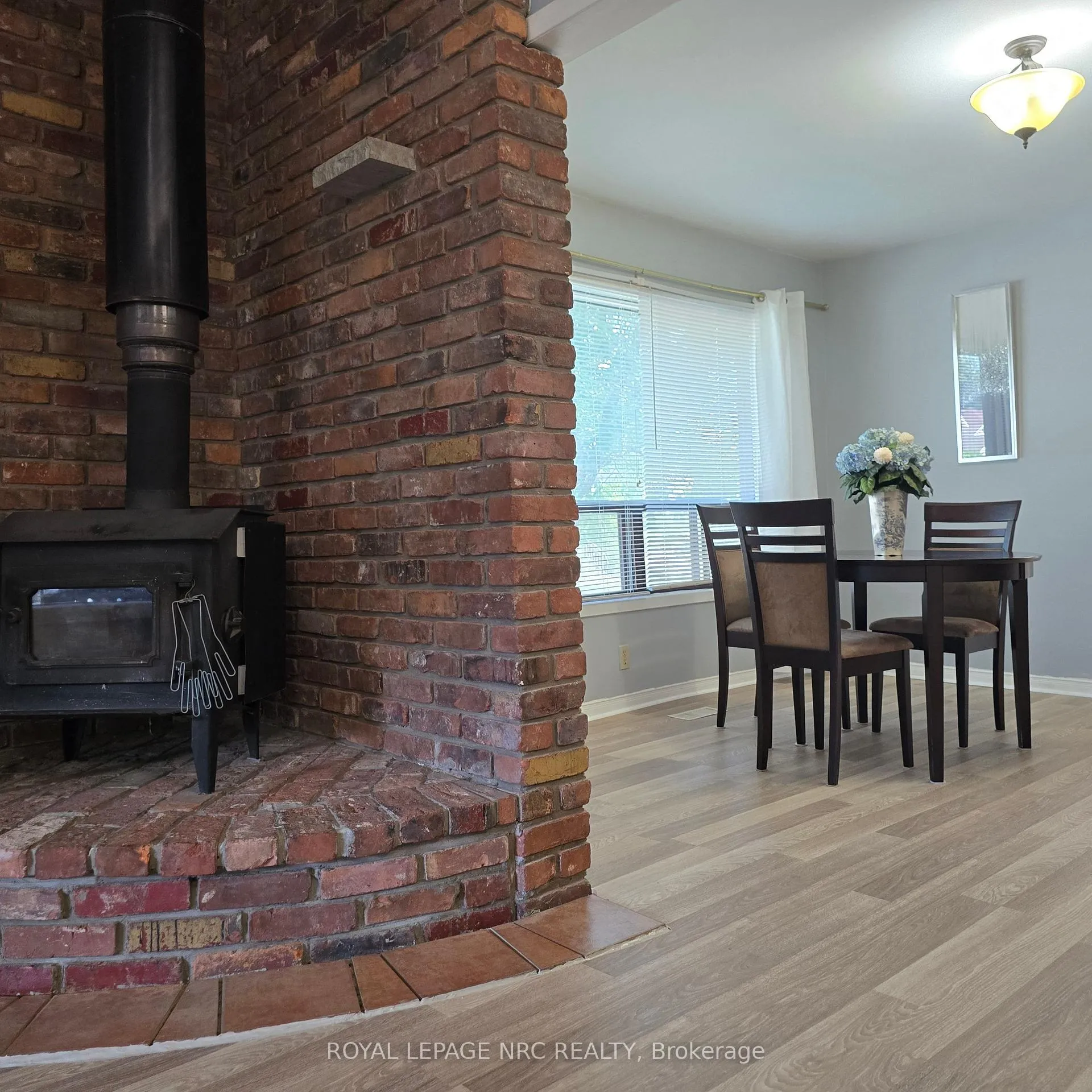Photo 8 of 52 Wiley Street, St. Catharines, Downtown — HOMEH