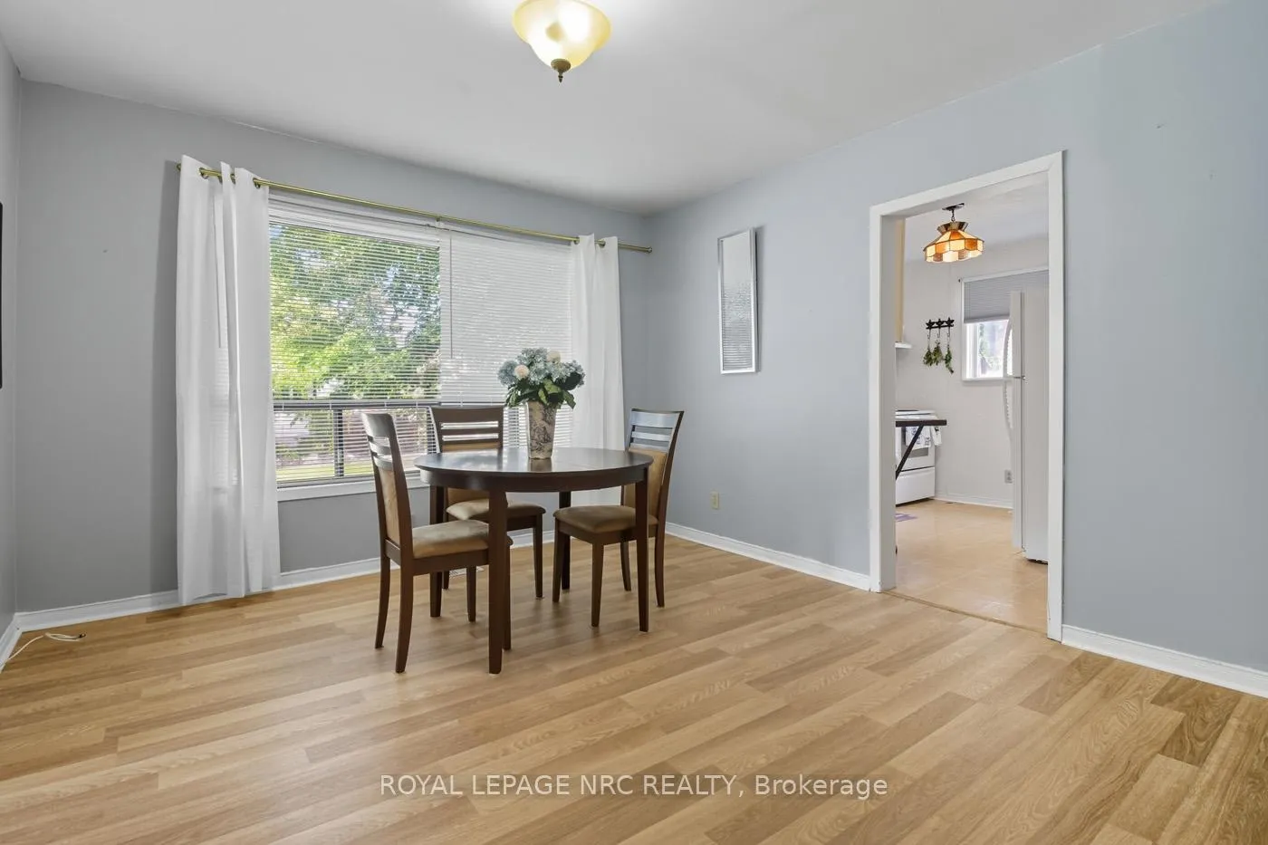 Photo 9 of 52 Wiley Street, St. Catharines, Downtown — HOMEH