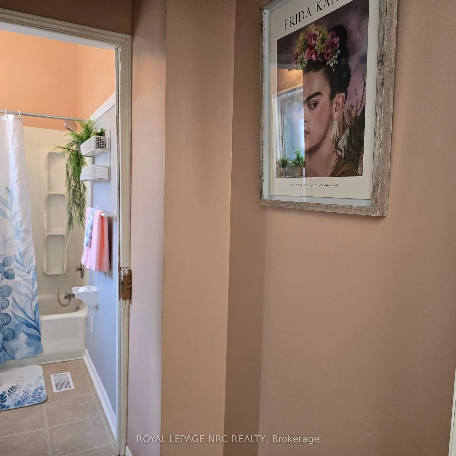 Photo 21 of 52 Wiley Street, St. Catharines, Downtown — HOMEH