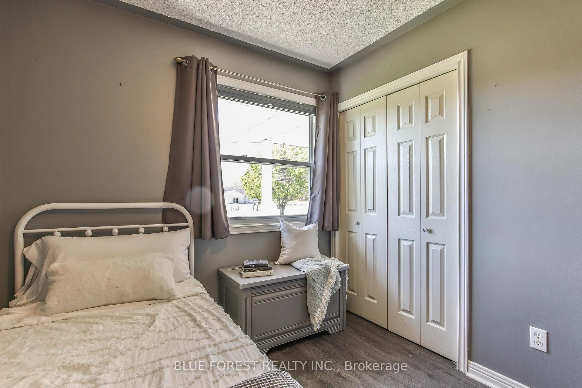 Photo 16 of 50000 Dingle Street, Malahide, Rural Malahide — HOMEH