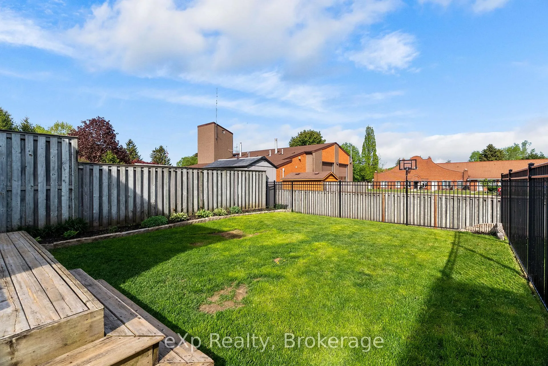 Photo 37 of 20 Hyde Road, Stratford — HOMEH