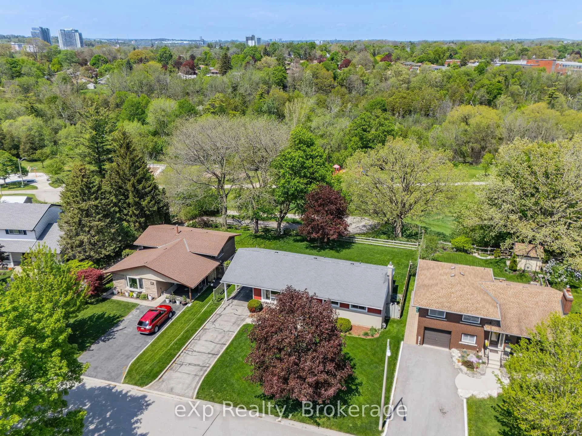 Photo 4 of 53 Woodland Drive, Cambridge — HOMEH