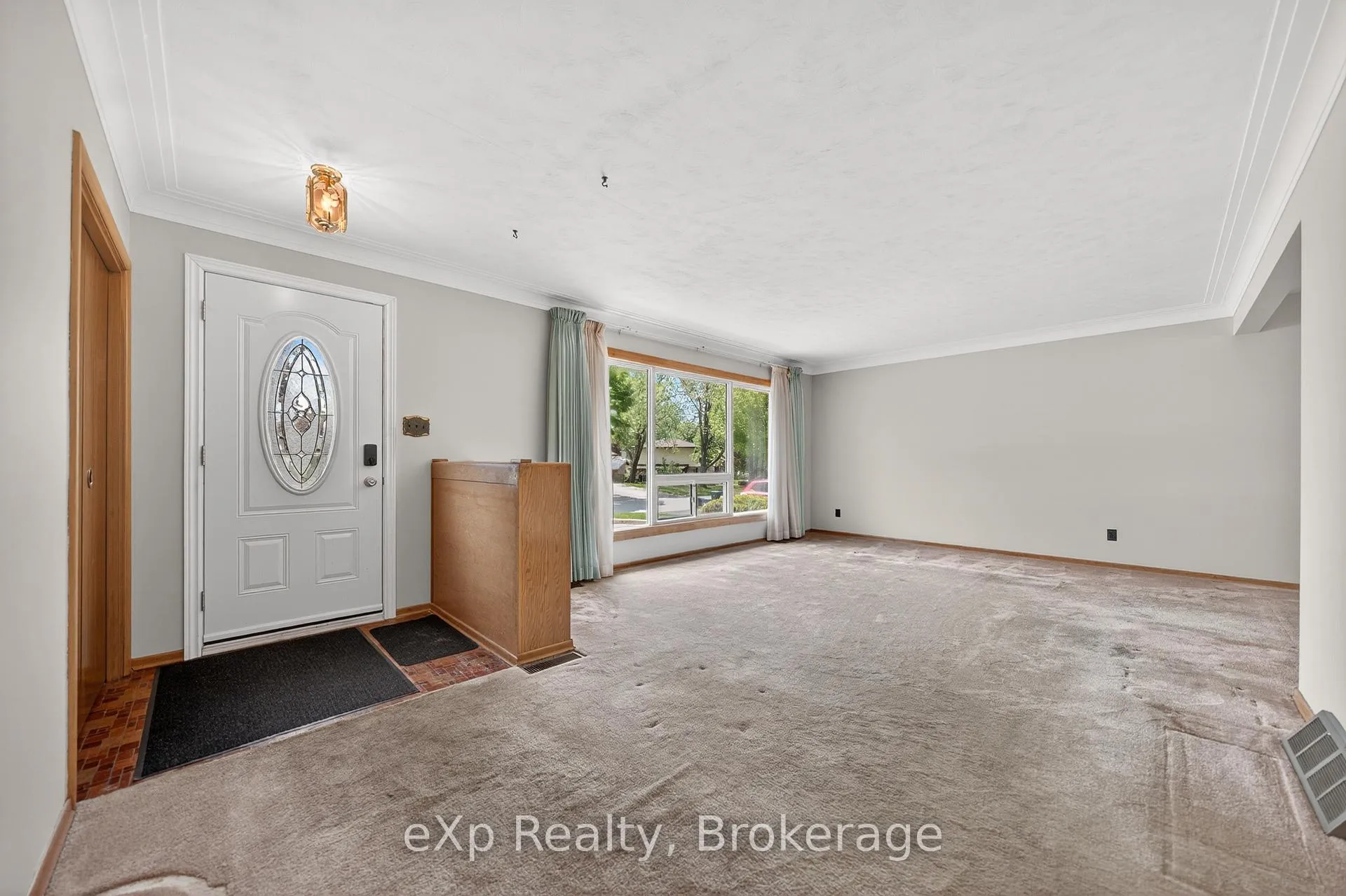 Photo 7 of 53 Woodland Drive, Cambridge — HOMEH