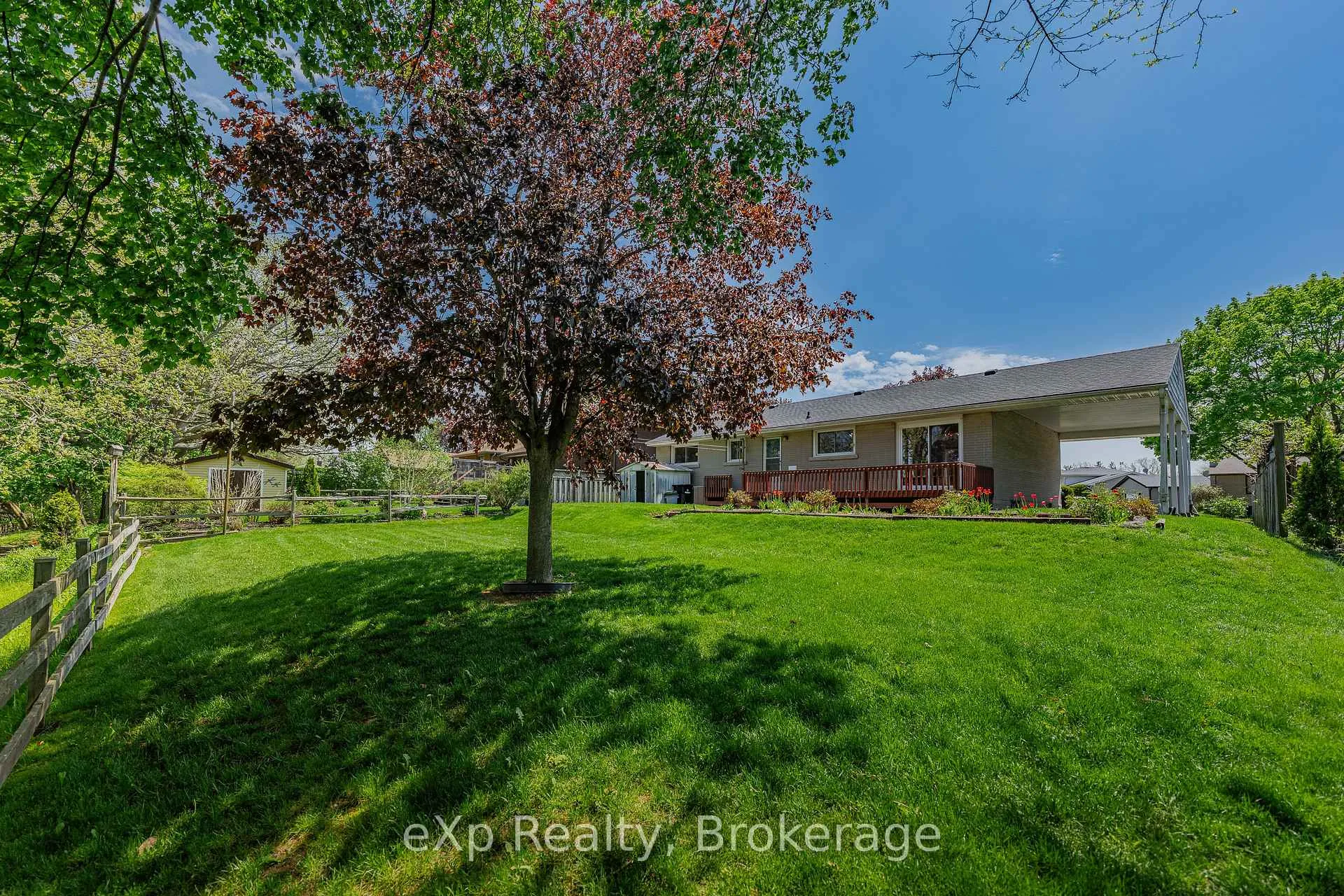 Photo 36 of 53 Woodland Drive, Cambridge — HOMEH