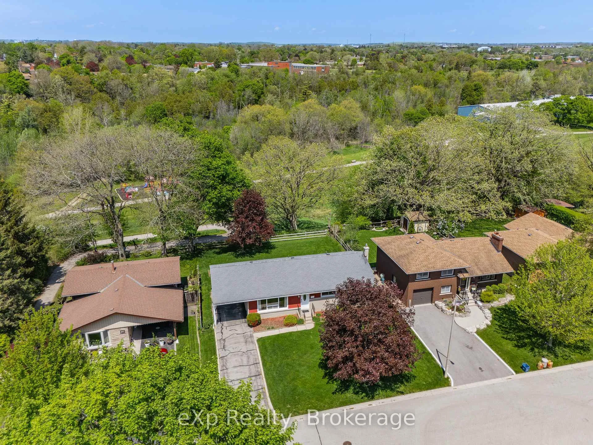 Photo 39 of 53 Woodland Drive, Cambridge — HOMEH