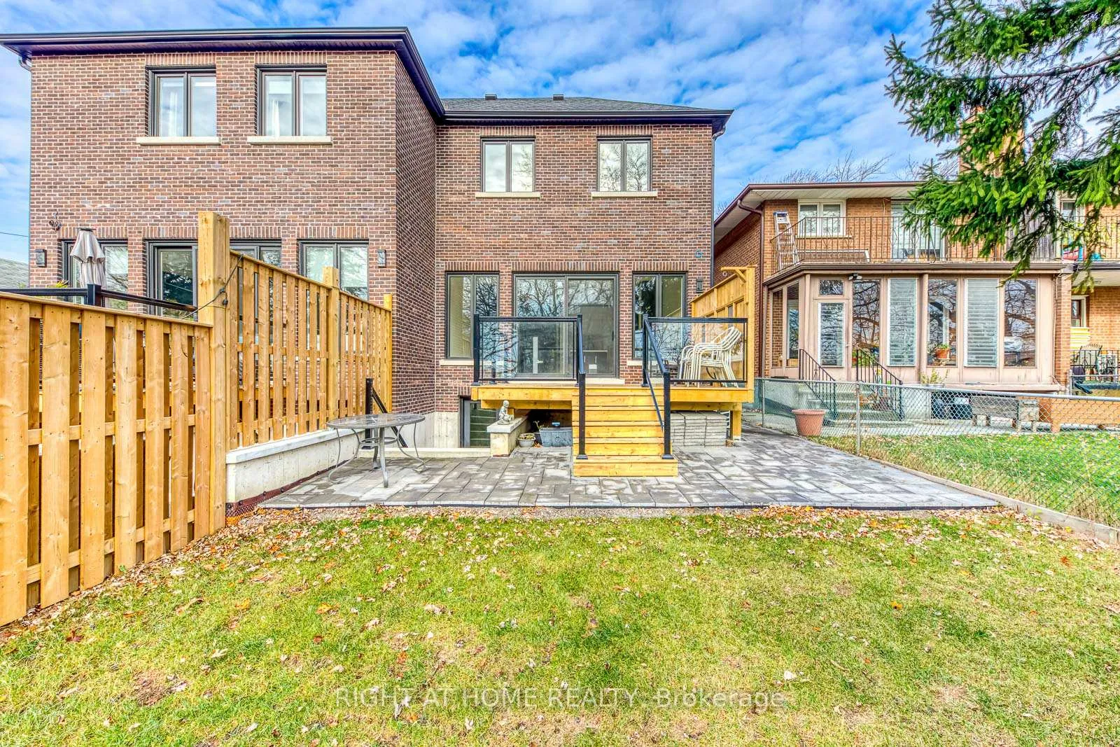 Photo 35 of 5 Enfield Avenue, Etobicoke, Alderwood — HOMEH