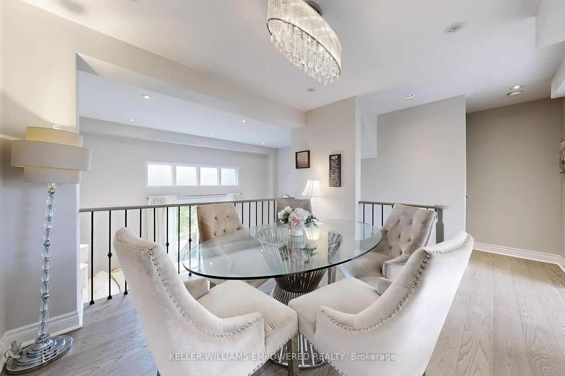 Photo 7 of 69 Crieff Avenue, Vaughan, Maple — HOMEH