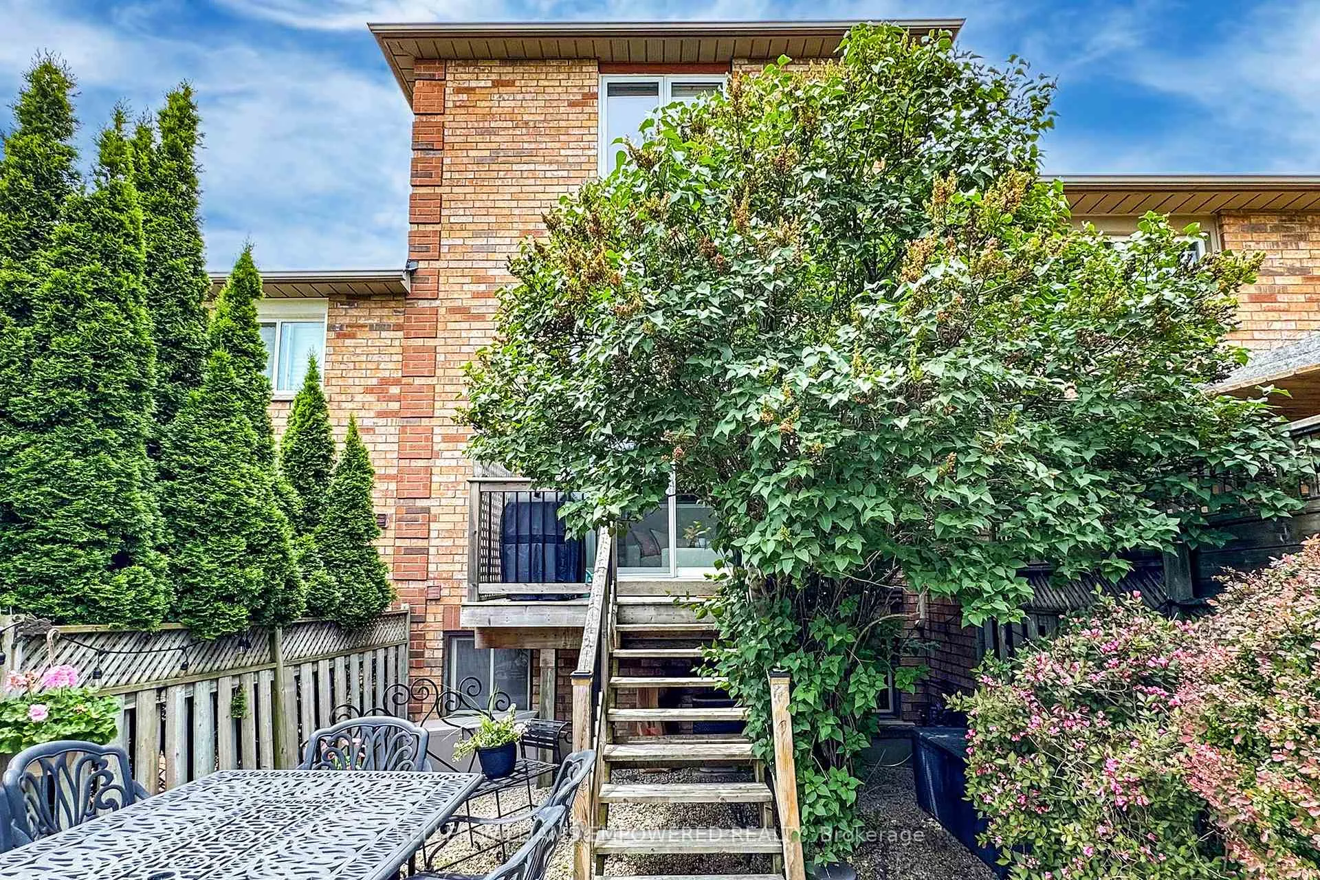 Photo 29 of 69 Crieff Avenue, Vaughan, Maple — HOMEH