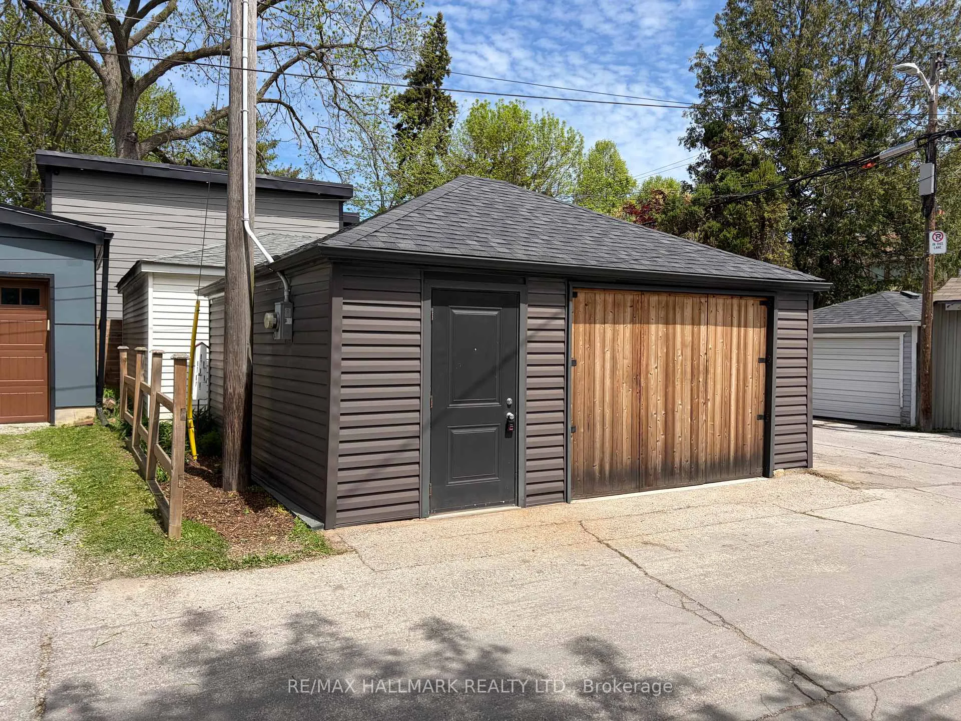 Front of 107R Woodfield Road