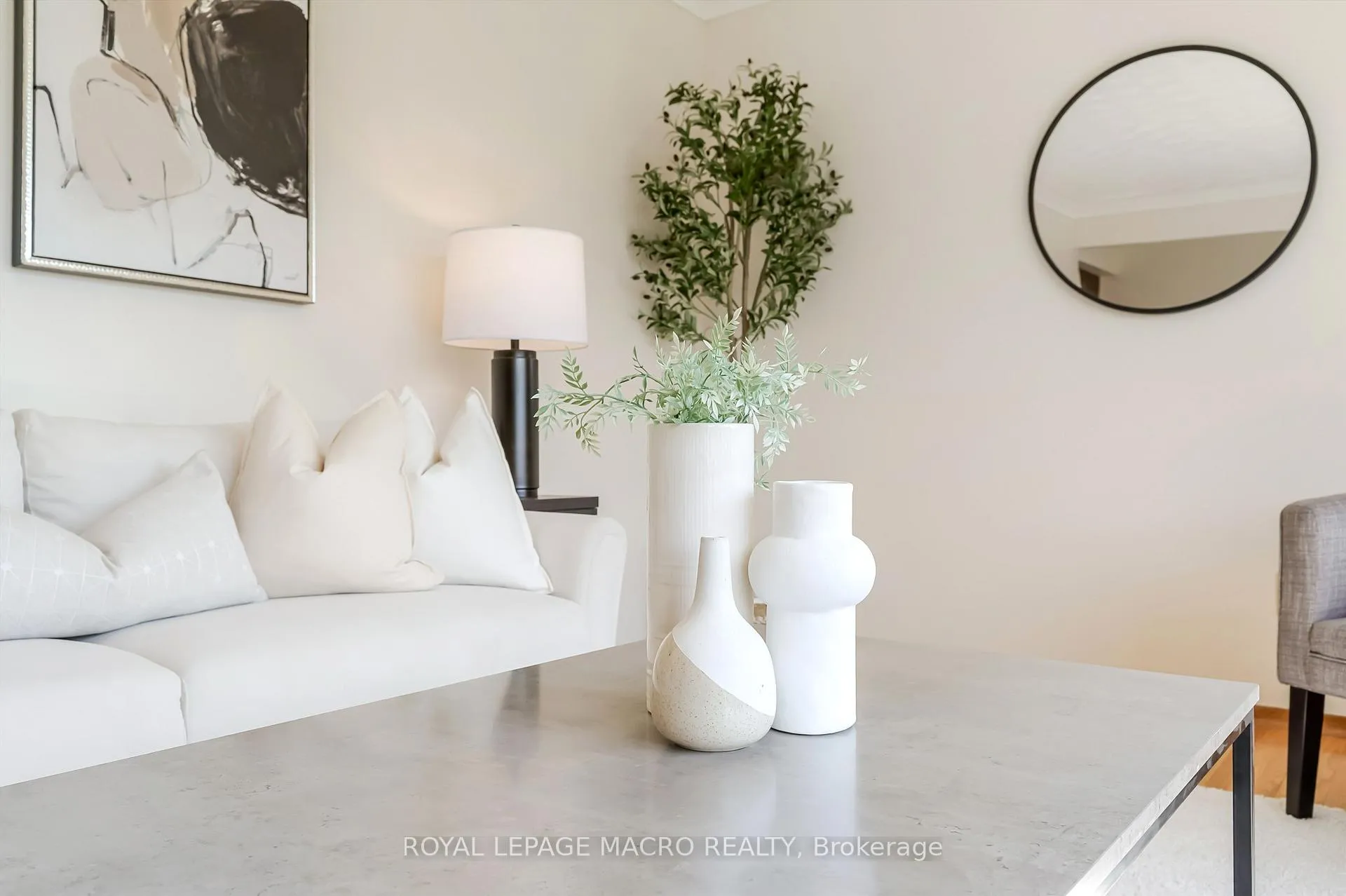 Photo 6 of 10 Westoby Place, Guelph, St. George's — HOMEH