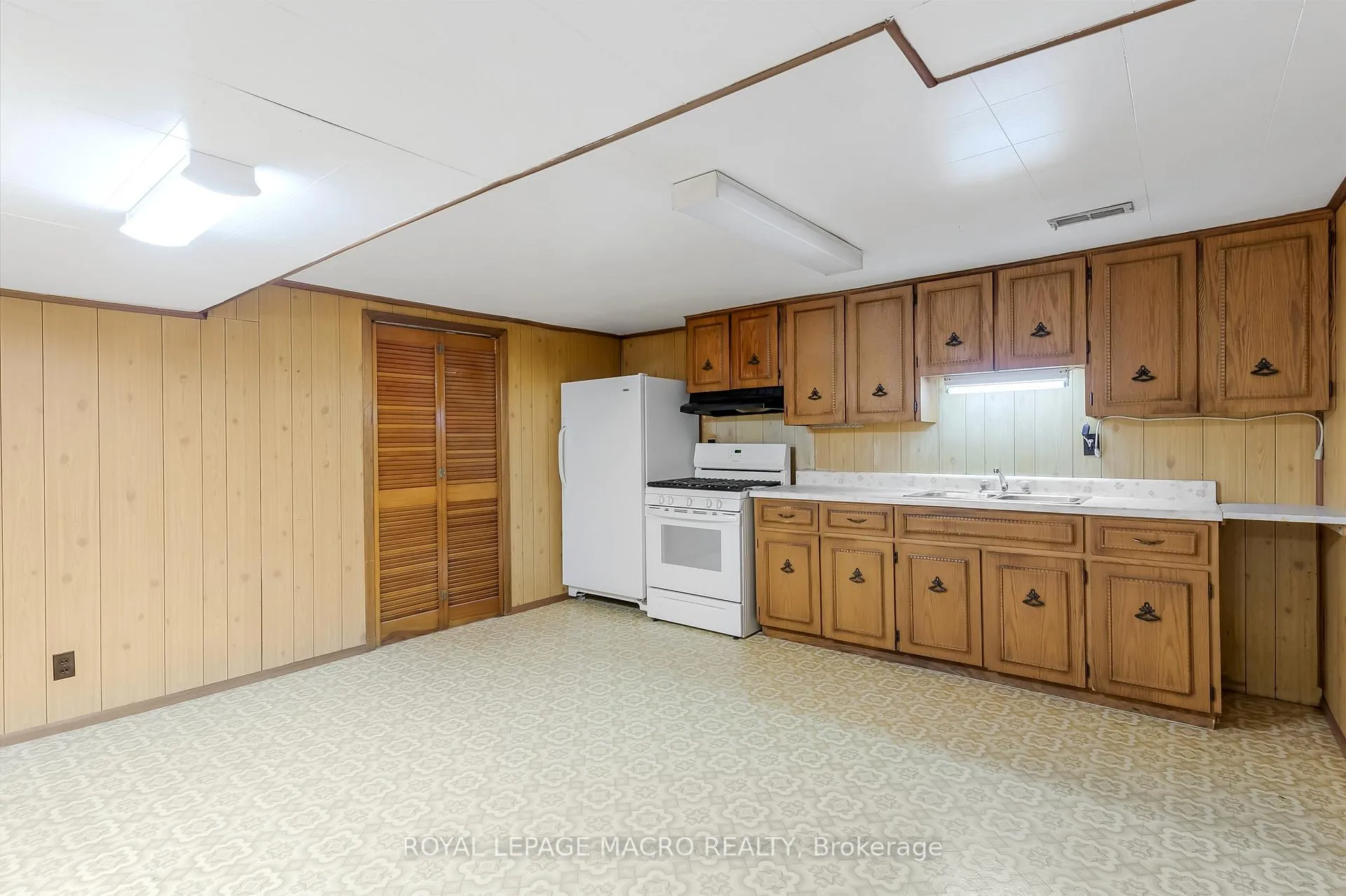 Photo 18 of 10 Westoby Place, Guelph, St. George's — HOMEH