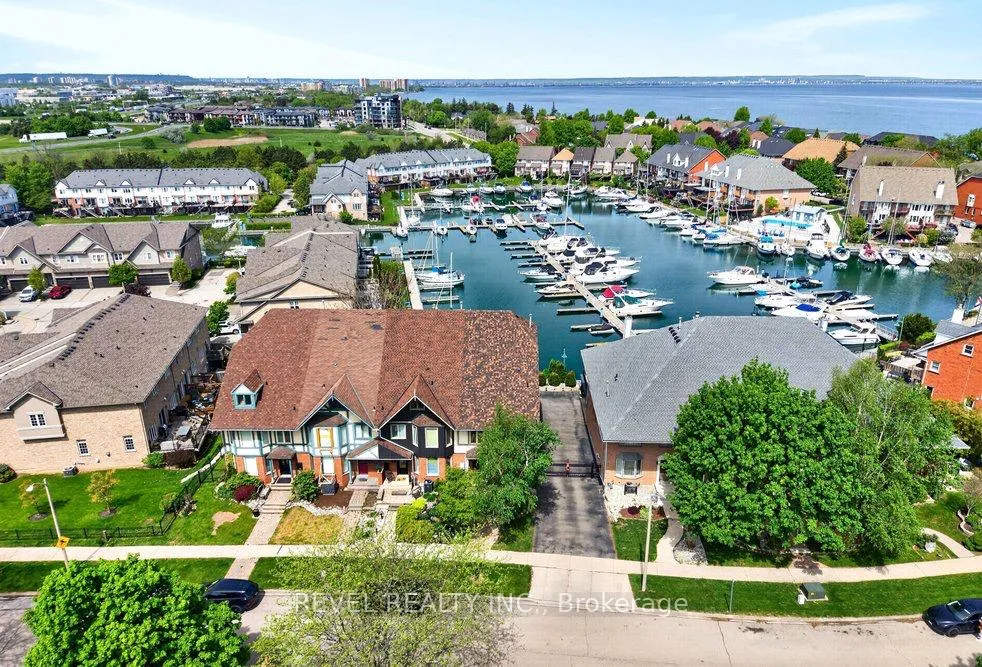 Photo 1 of 43 Sunvale Place, Hamilton, Lakeshore — HOMEH