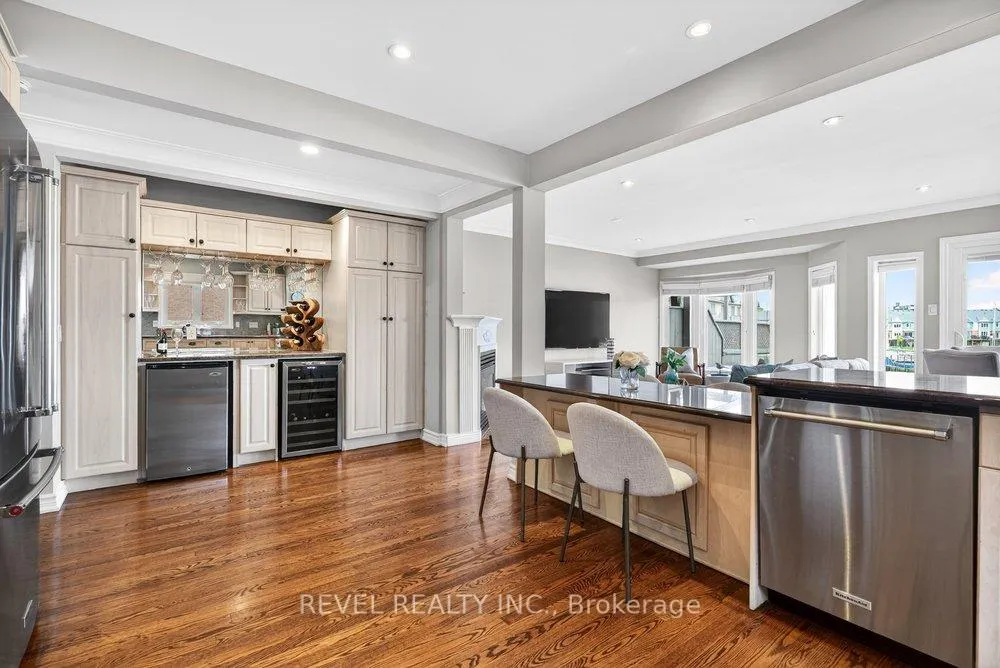 Photo 16 of 43 Sunvale Place, Hamilton, Lakeshore — HOMEH