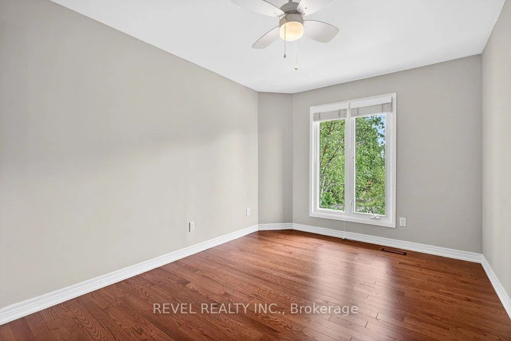 Photo 46 of 43 Sunvale Place, Hamilton, Lakeshore — HOMEH